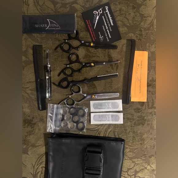 SharkFin shears Right handed complete student set. - Picture 4 of 7